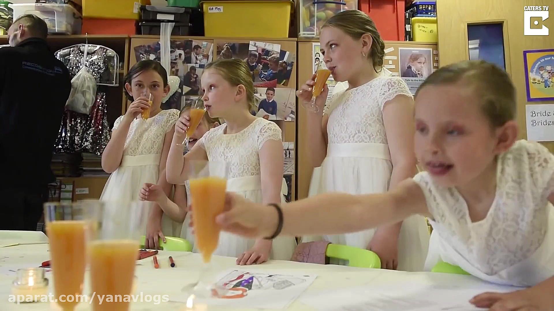 نمایش ازدواج سلطنتی در مدرسه ب...