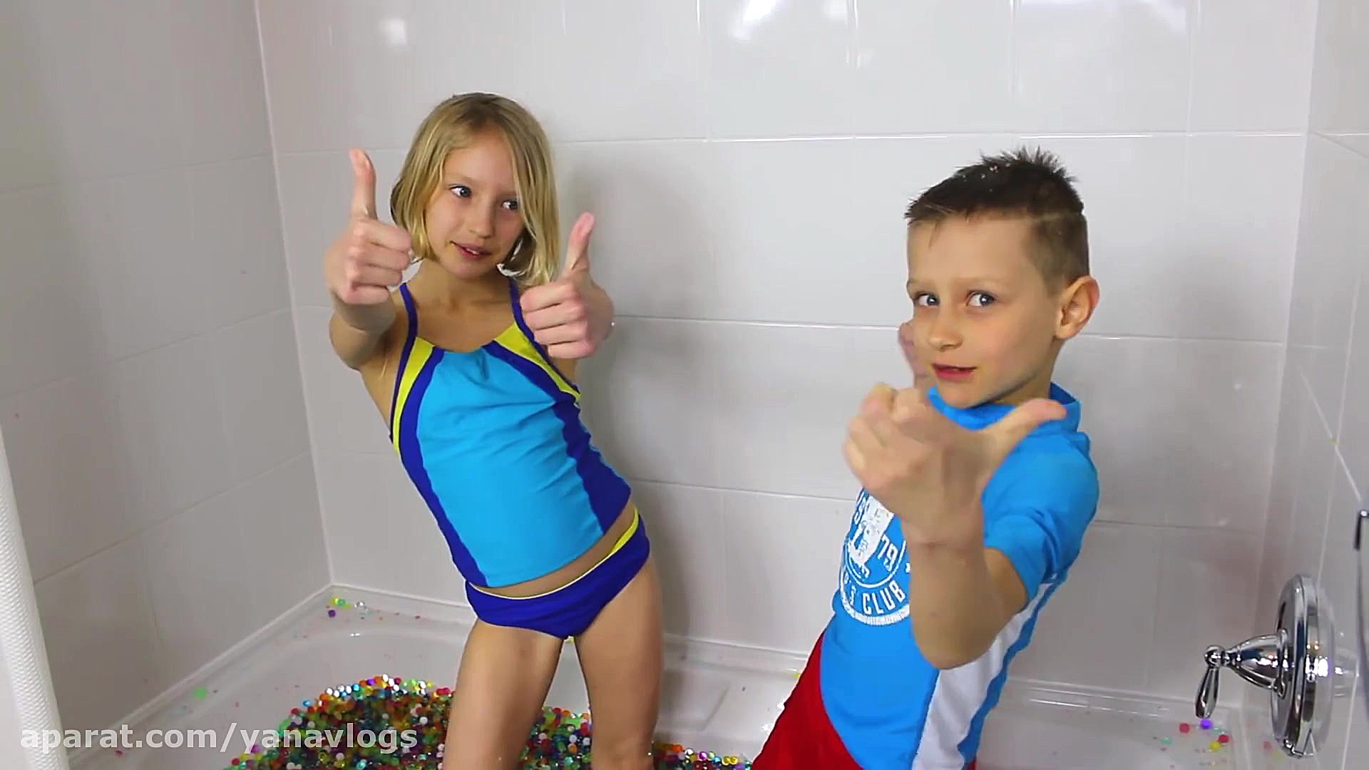 چالش وان حمام با کارینا و رونا...