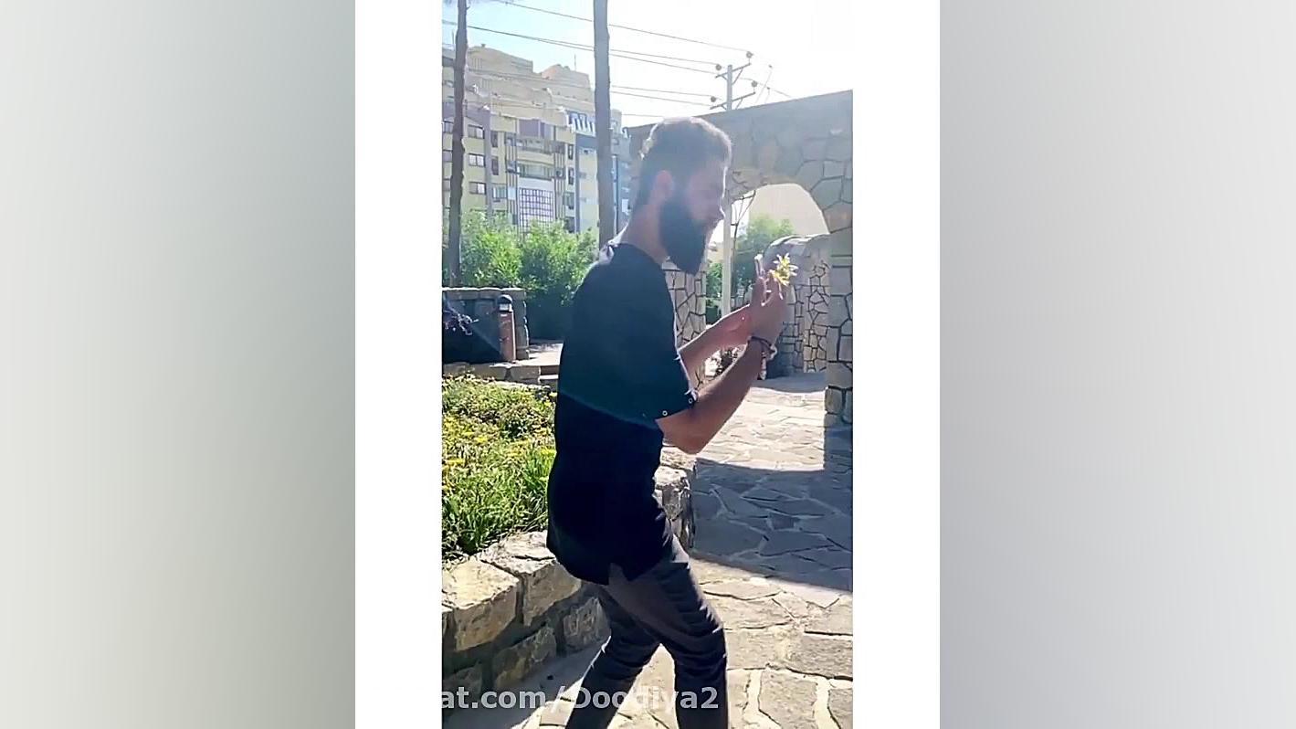 وقتی که با دوتا خواهر دوقلو دو...