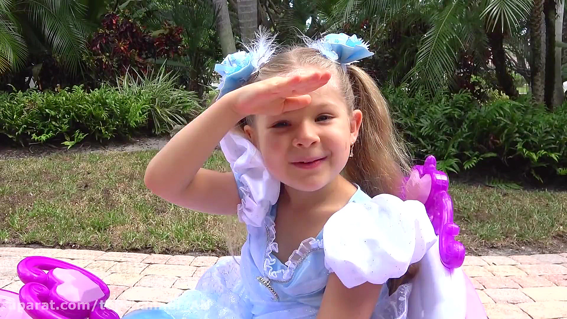 ديانا و روما  ديانا شو  روز شگ...