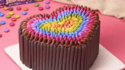 تزیین کیک و دسر