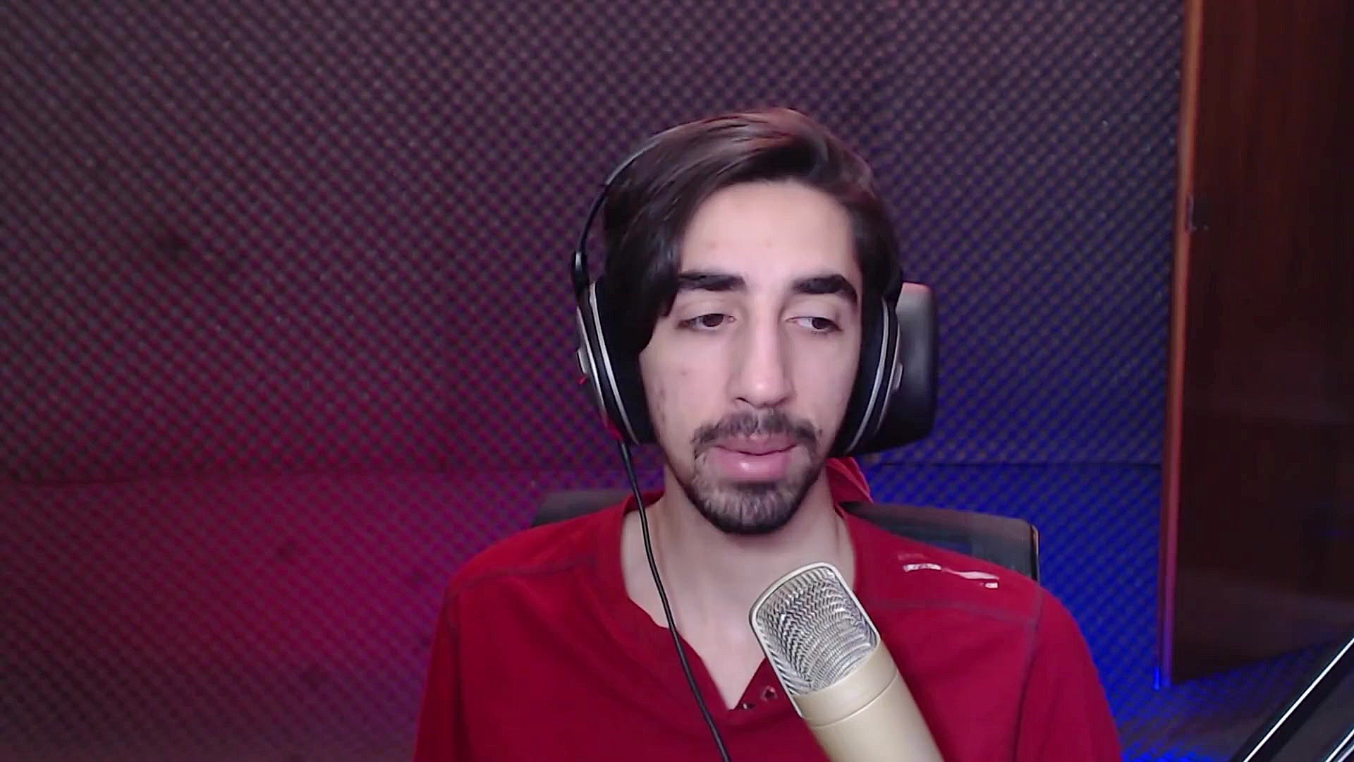 دسته گل به آب دادن ممد سکشات...