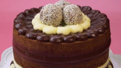 ۱۰ کیک شکلاتی بسیار خوشمزه همر...