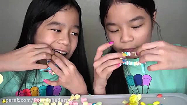 چالش غذا خوری دو قلو ها  فود ا...