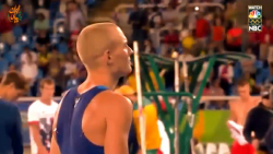 حرکتی زد عجیبن غریبا.. از خیر...