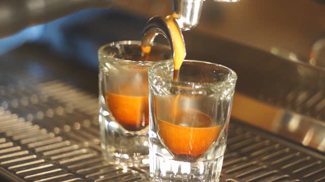 آموزش تهیه قهوه  اسپرسو