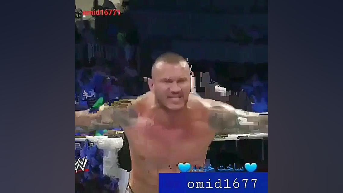 رومن ریز در برابر رندی اورتن