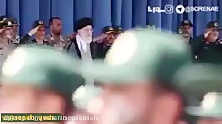 اشک های سرلشکرسلیمانی در کنار...