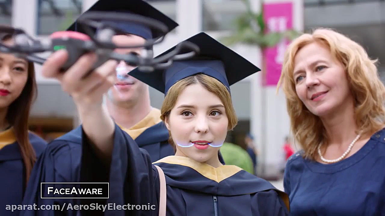 ثبت تمام لحظات زندگی با هلی شا...