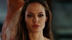 فیلم سینمایی تحت تعقیب 2008  W...