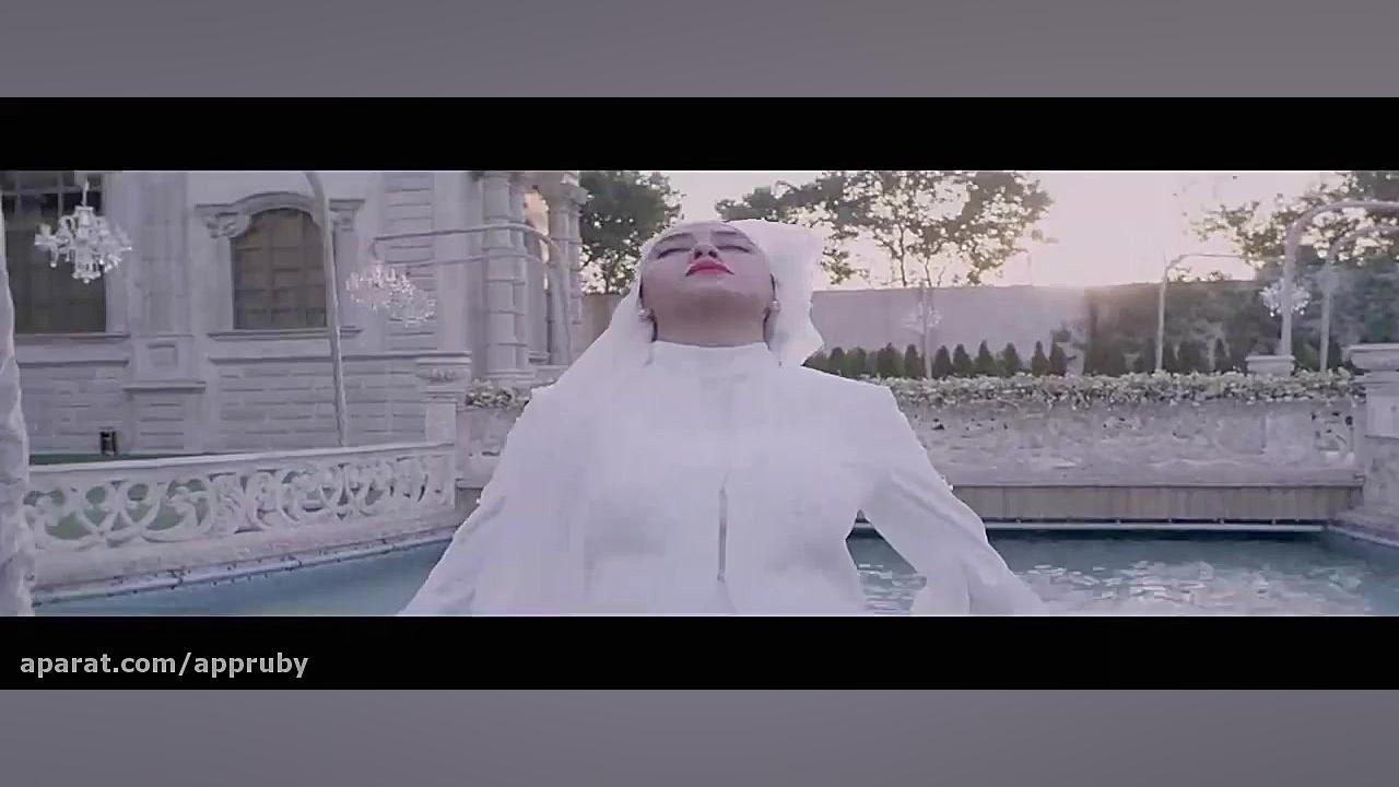 فیلم سینمایی بی وزنی