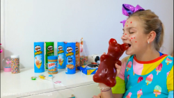 دوستان ناستیا و استیسی  مگی و...