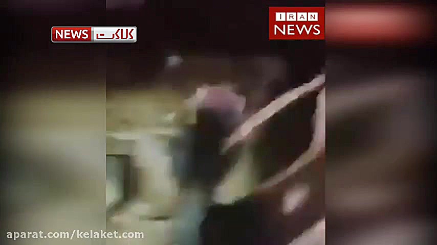 لحظه نجات دختر بچه ‌ای از زیر...