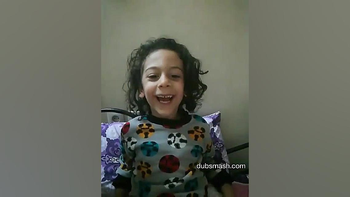 دختر کف دوزکی