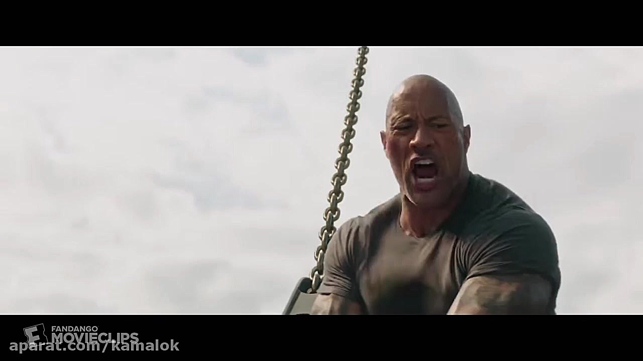 سکانس تعقیب و گریز با حضور راک...