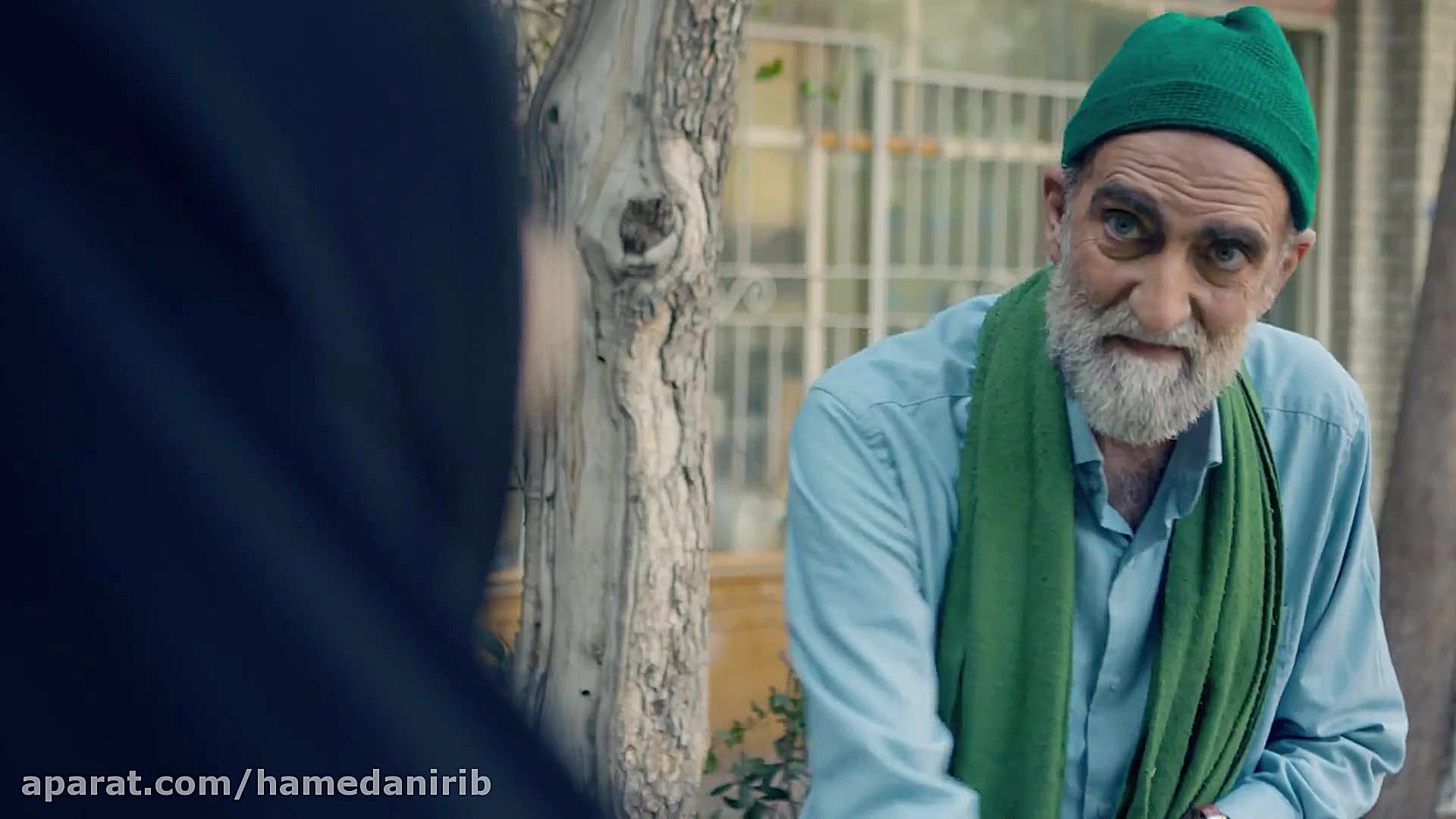 احسان و شاد كردن مردم در روز ع...