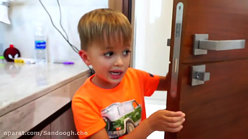 ولاد و نیکی :: نیکی بستنی فروش...