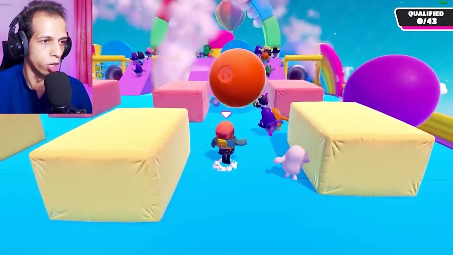 بازی fall guys با کول گیمر 98....