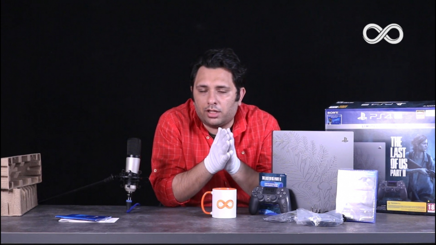 جعبه گشایی PS4 Pro باندل The L...