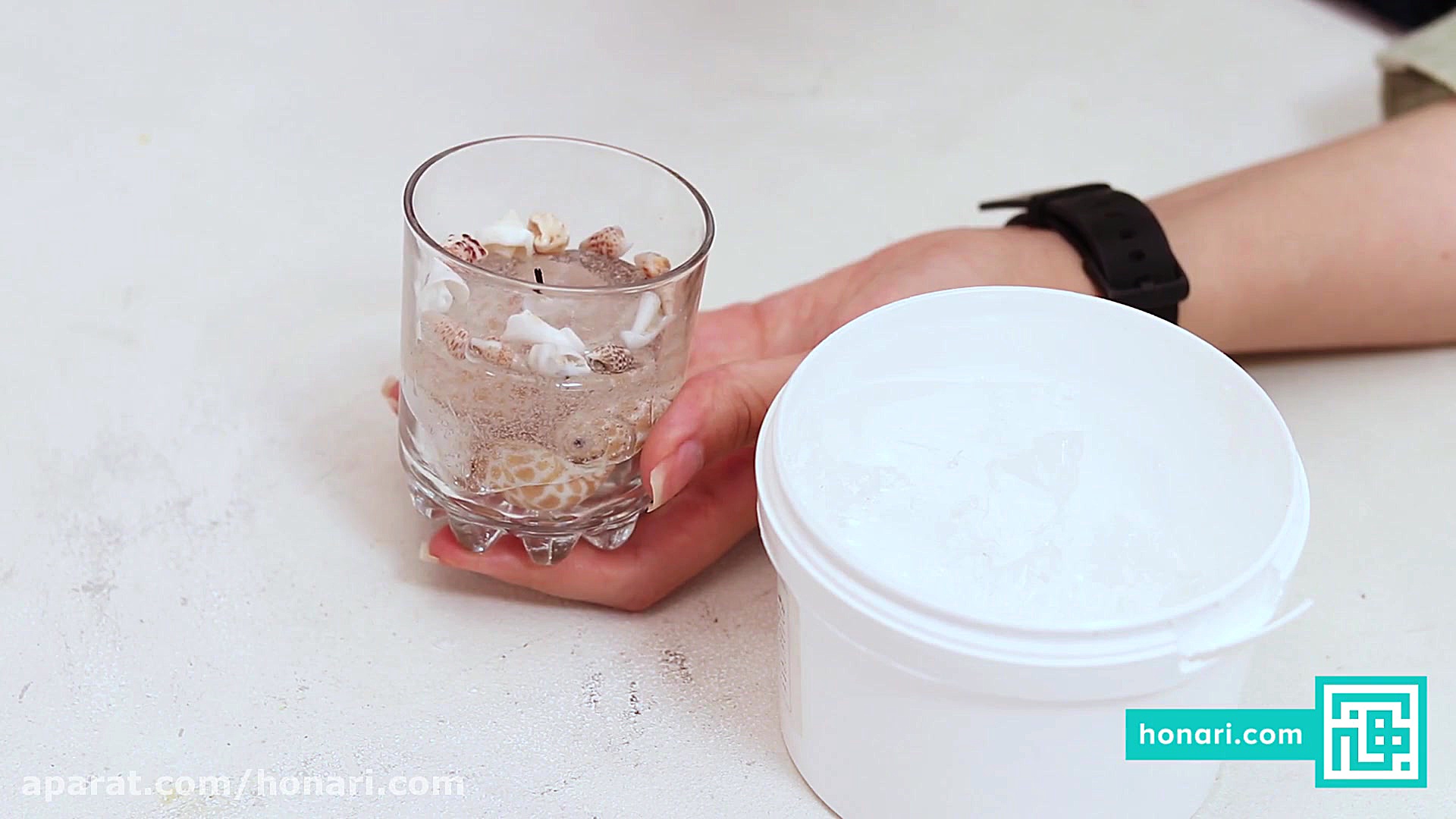 معرفی و مقایسه ی پارافین جامد...