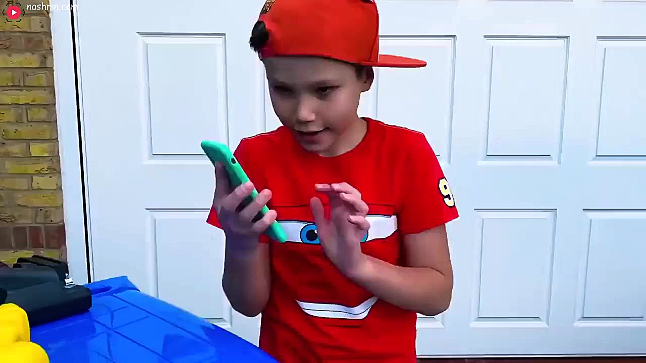 ماجراهای مکس و کتی  مکس و کامی...