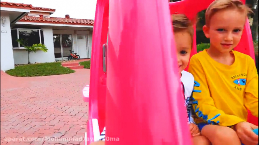 ولاد و نیکی این قسمت گردش با م...