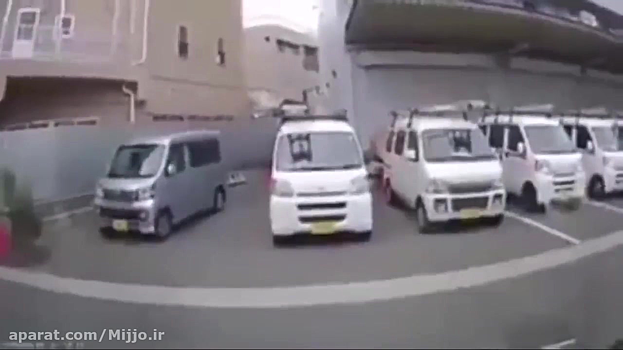 لحظات ثبت شده از زلزله های شدی...