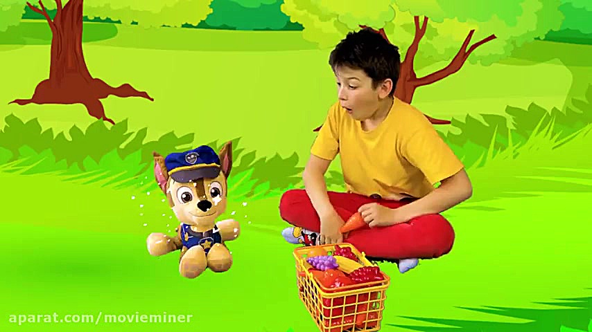 مکس :: ساشا اسباب بازی هایی را...