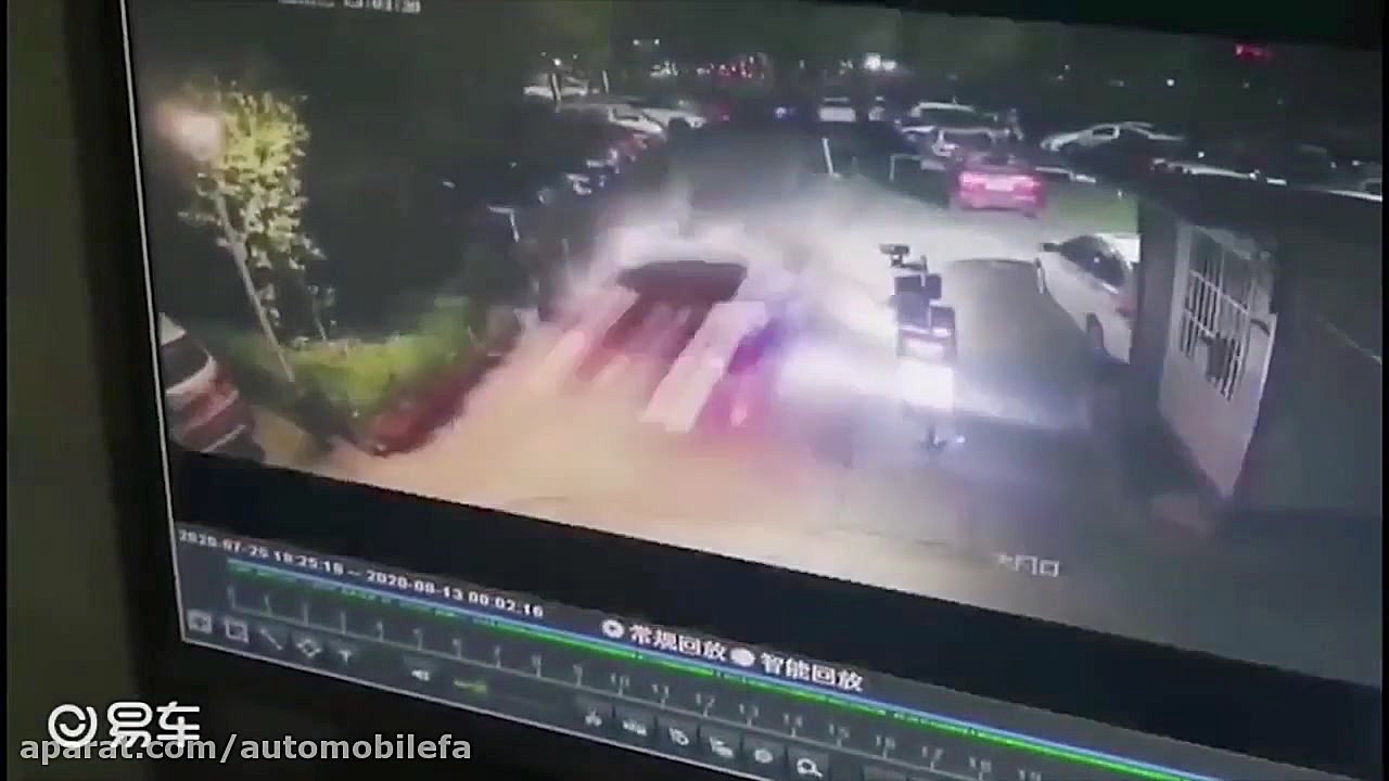 شتاب&zwnj;گیری ناخواسته تسلا م...