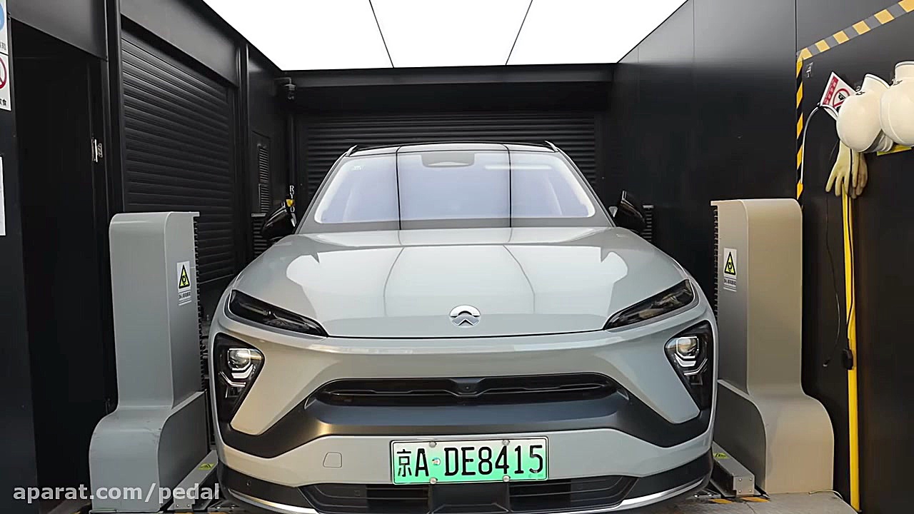 تعویض باتری جالب و سریع در NIO...