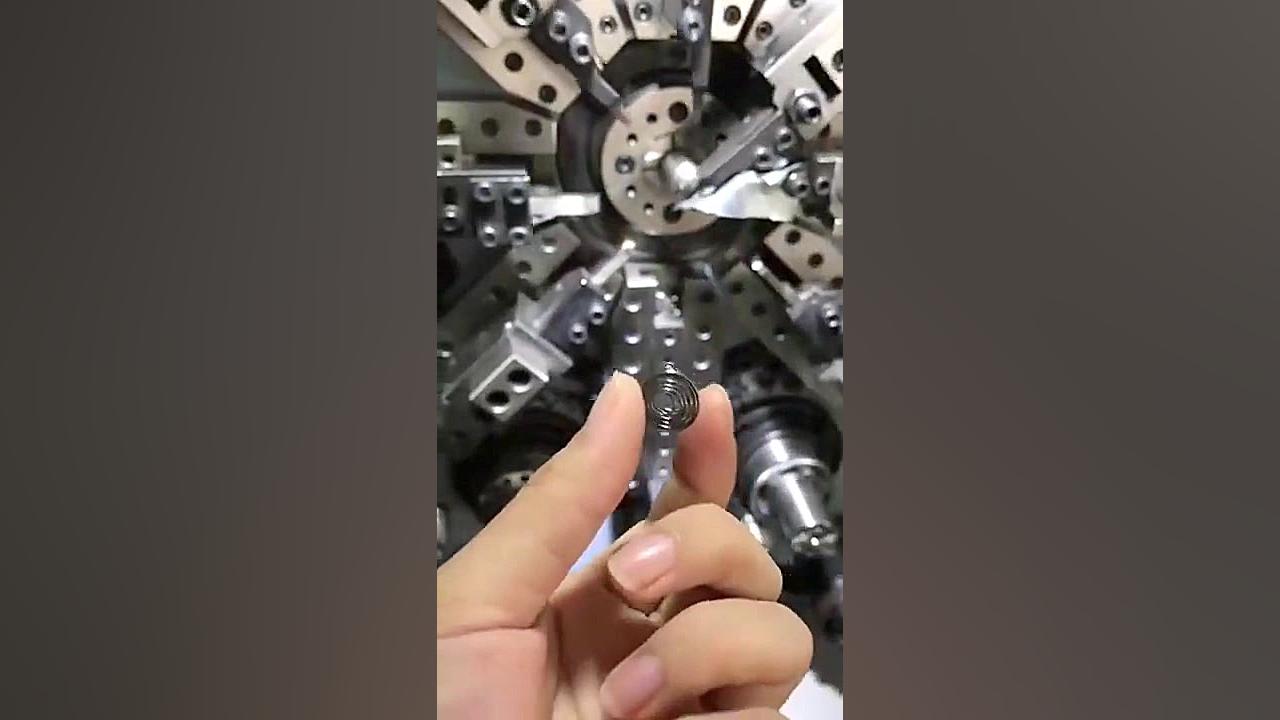 تولید فنر ۰۹۱۲۲۳۳۵۹۵۵