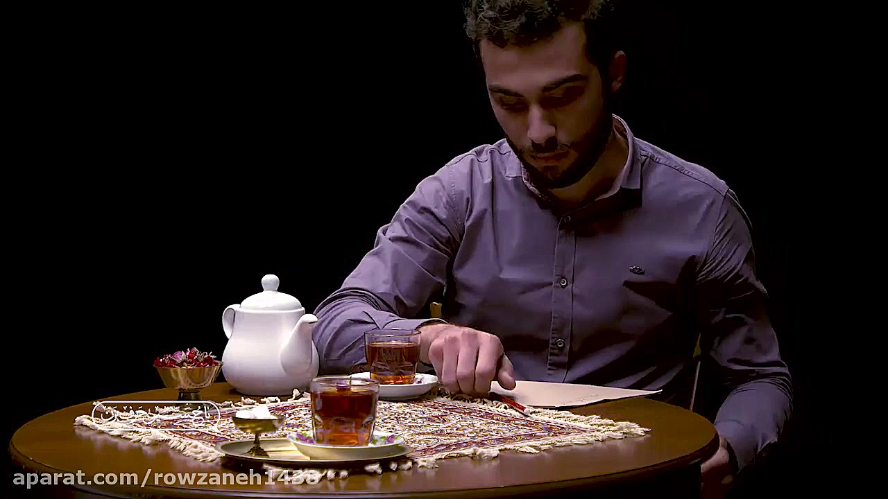 با حسین حرف علیه السلام حرف بز...