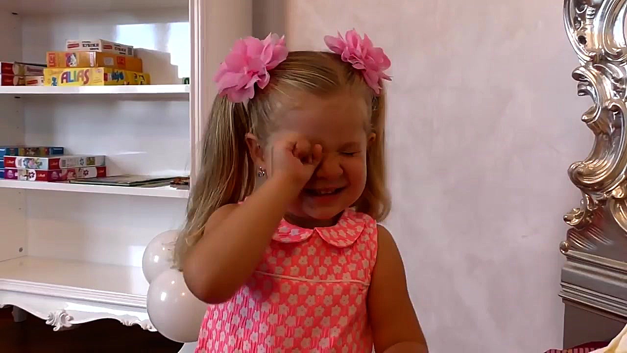 دیانا و اسباب بازی ها  پرنسس د...