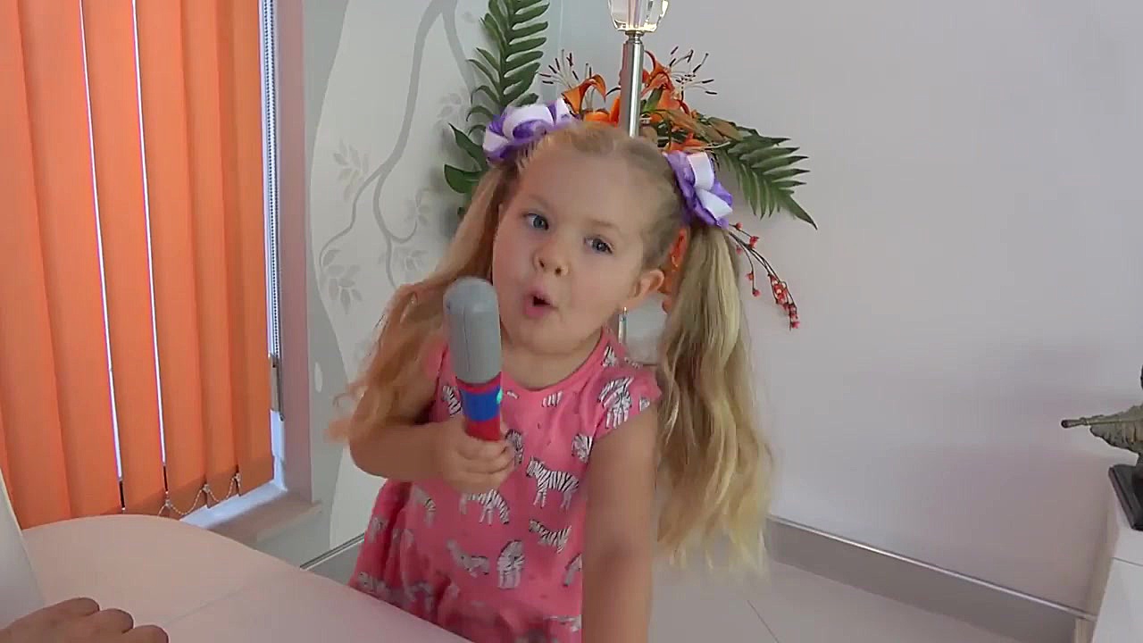 دیانا و اسباب بازی ها  پرنسس د...