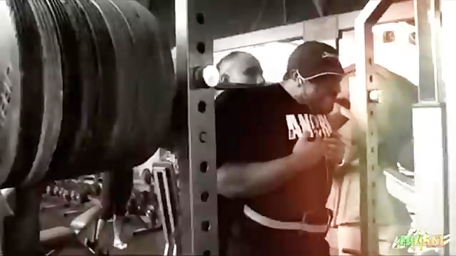 پاهای خطرناک بدن ساز امریکای