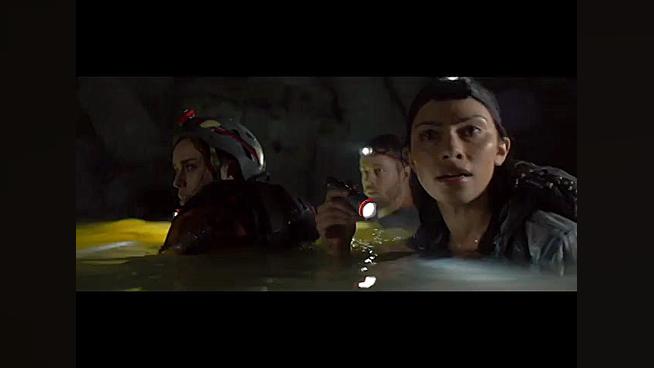 تریلر فیلم : &laquo; Black Water Abyss - 2020 &raquo; زمان116ثانیه