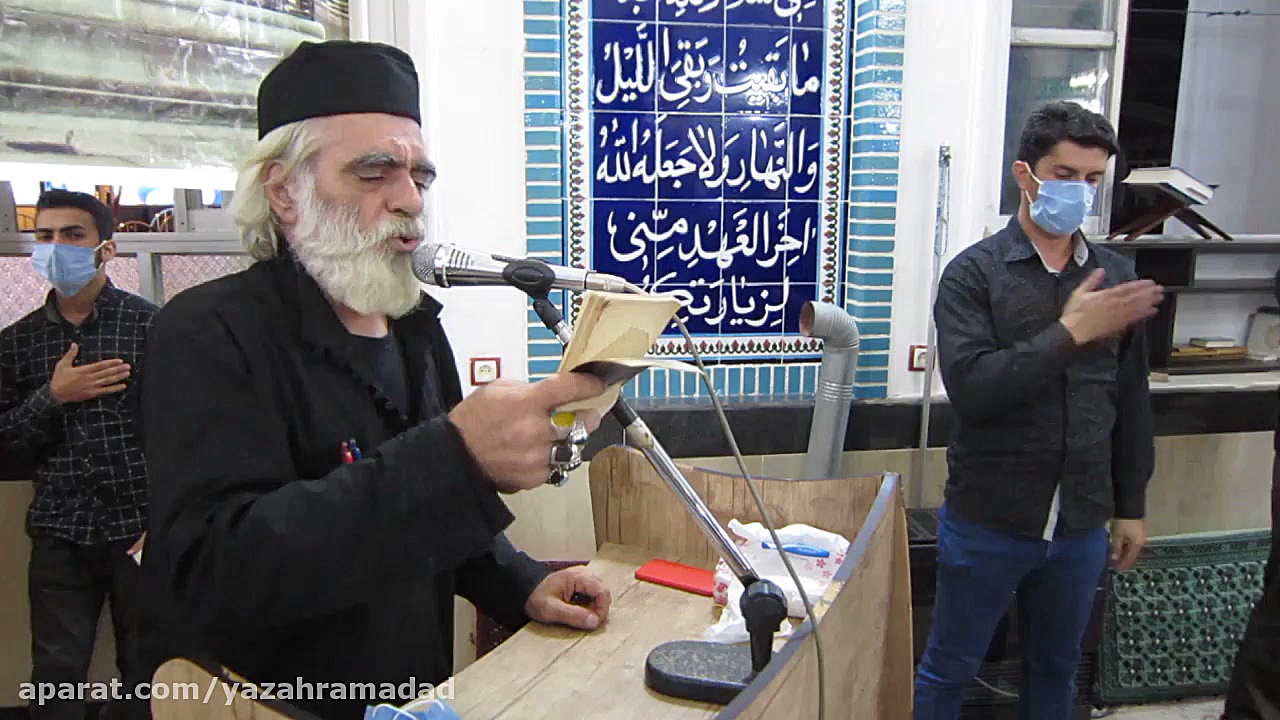 سینه زنی عبدالمهدی درمراسم عزا...