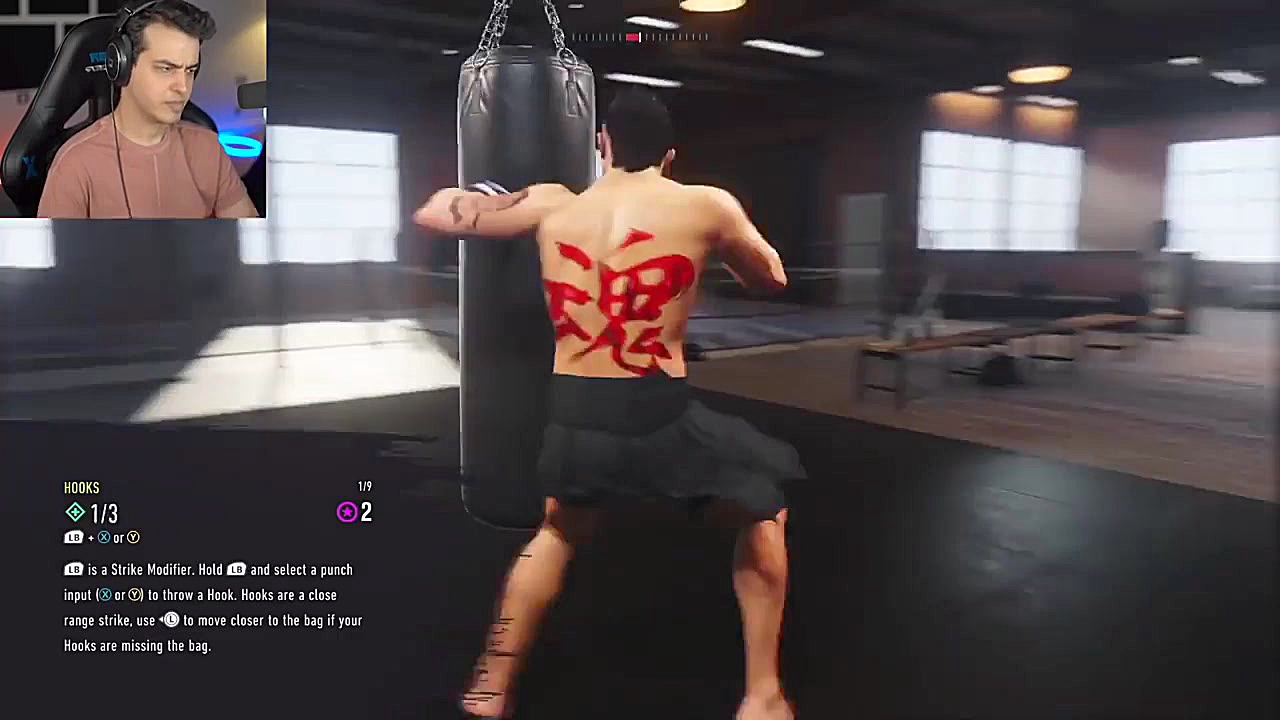 بازی UFC 4 با آریا کئوکسر..  A...