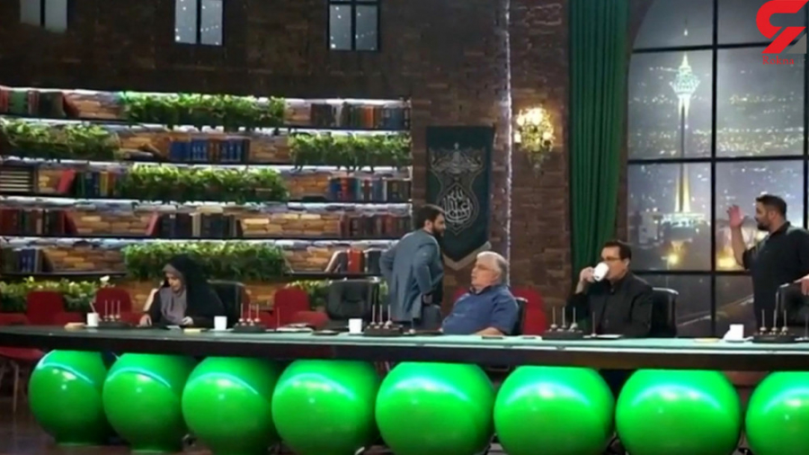 درگیری لفظی داوران در پخش تلوی...