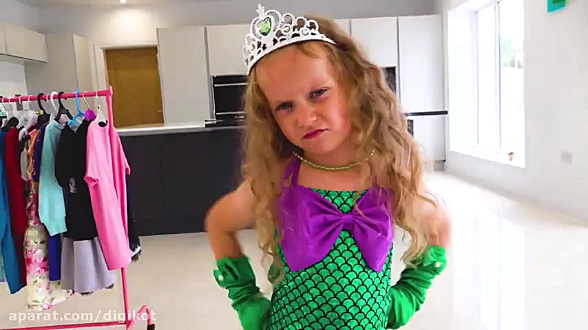 گبی و الکس  لباس های جدید گبی...