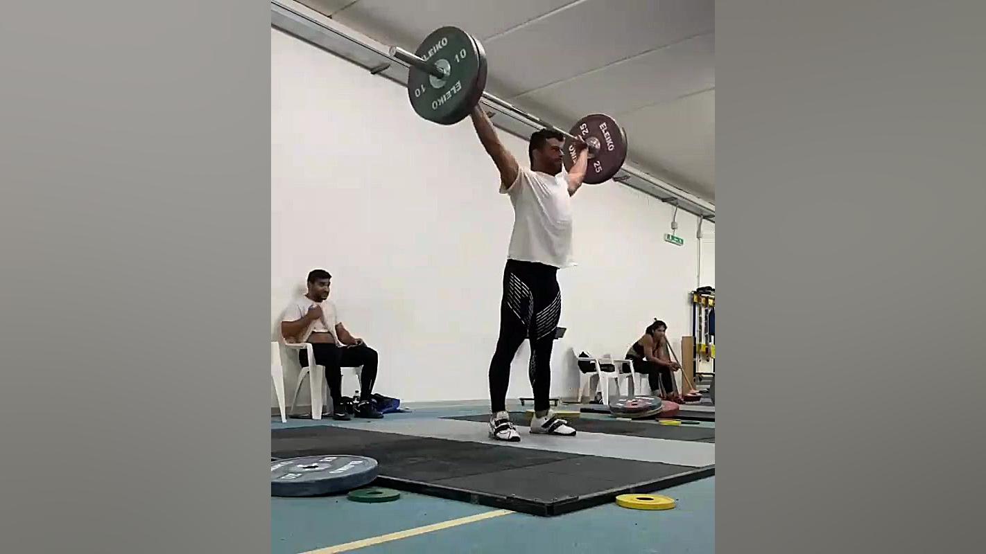 ورزشکار ب این میگن