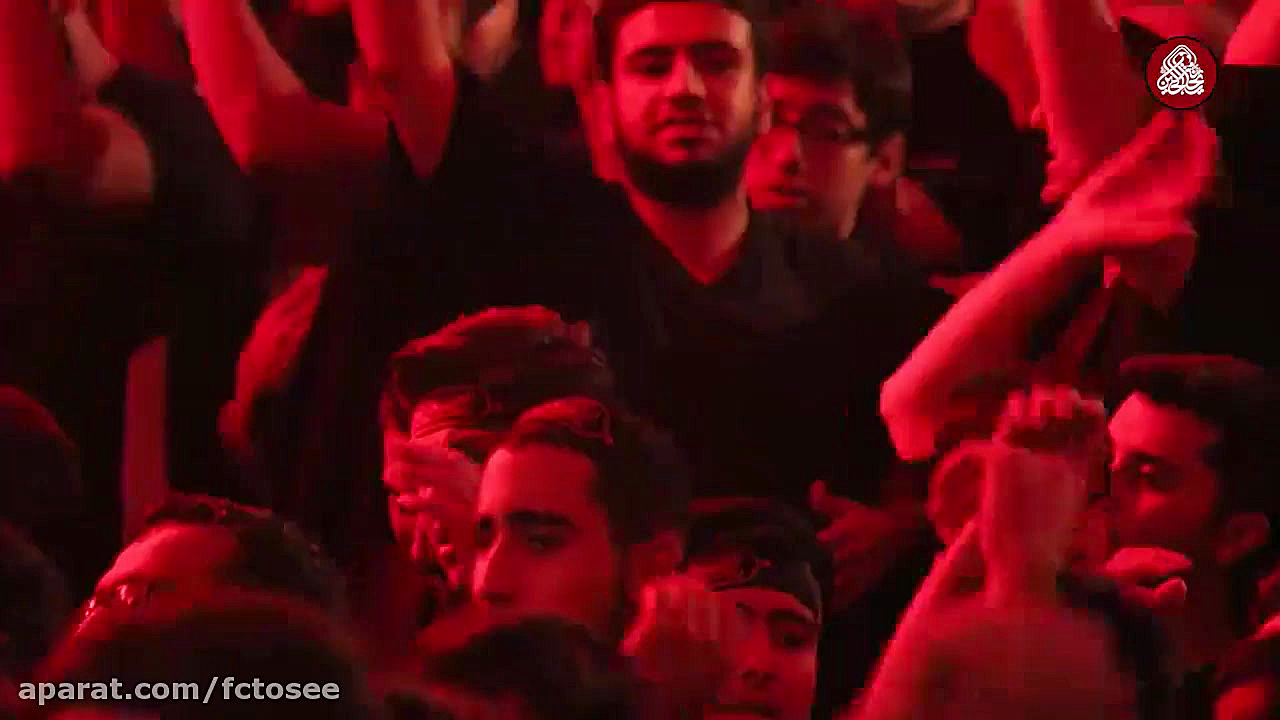 مداحی | سینه زنی شب عاشورا با...