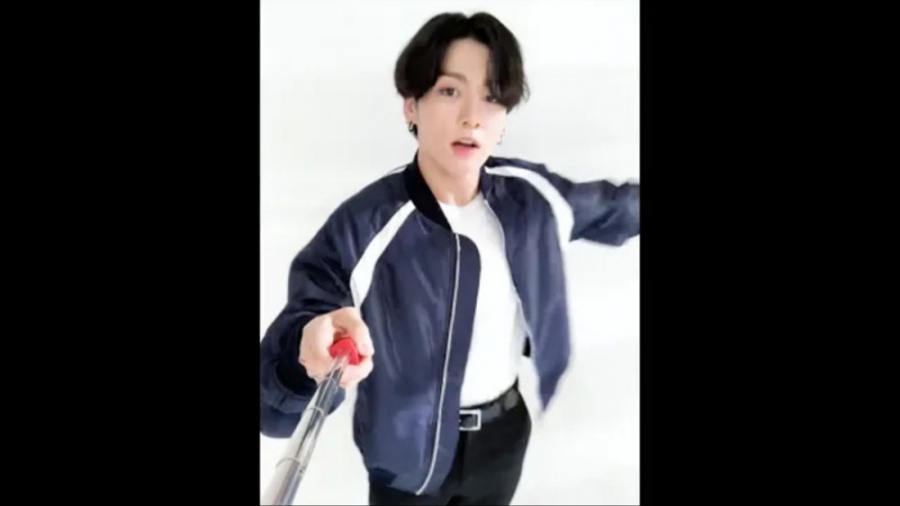 چالش لب‌خوانی با آهنگ Dynamite...