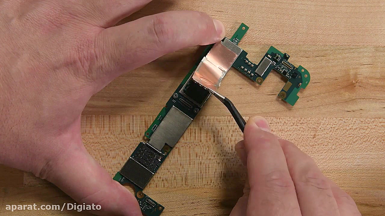 کالبدشکافی پیکسل 4a