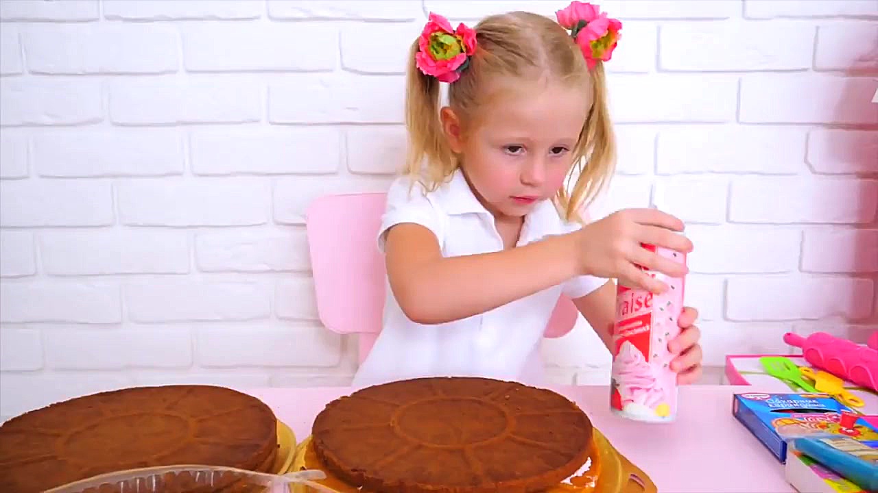 ماجراهای ناستیا و بابایی  قسمت...