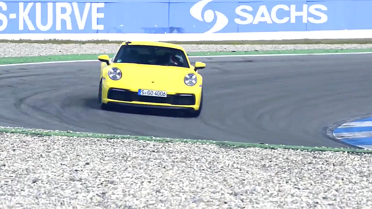 نبرد کوروت گرند اسپرت و پورشه...