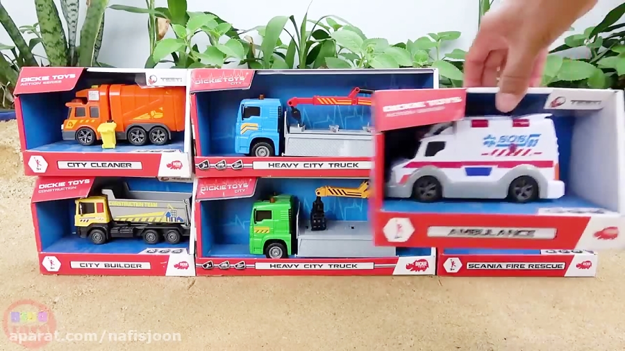 ماشین بازی کودکانه : آمبولانس...