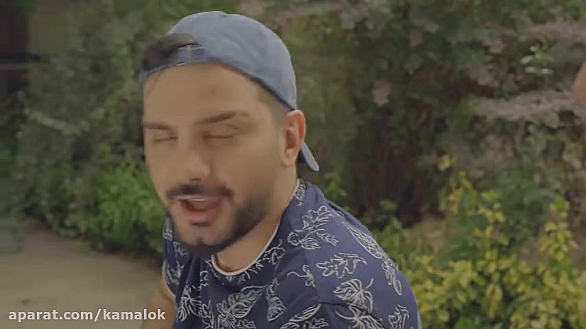 کلیپ طنز  سریال بطری بازی ( قس...