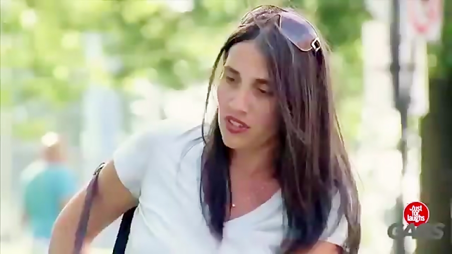 کلیپ بشدت خنده دار دوربین مخفی...