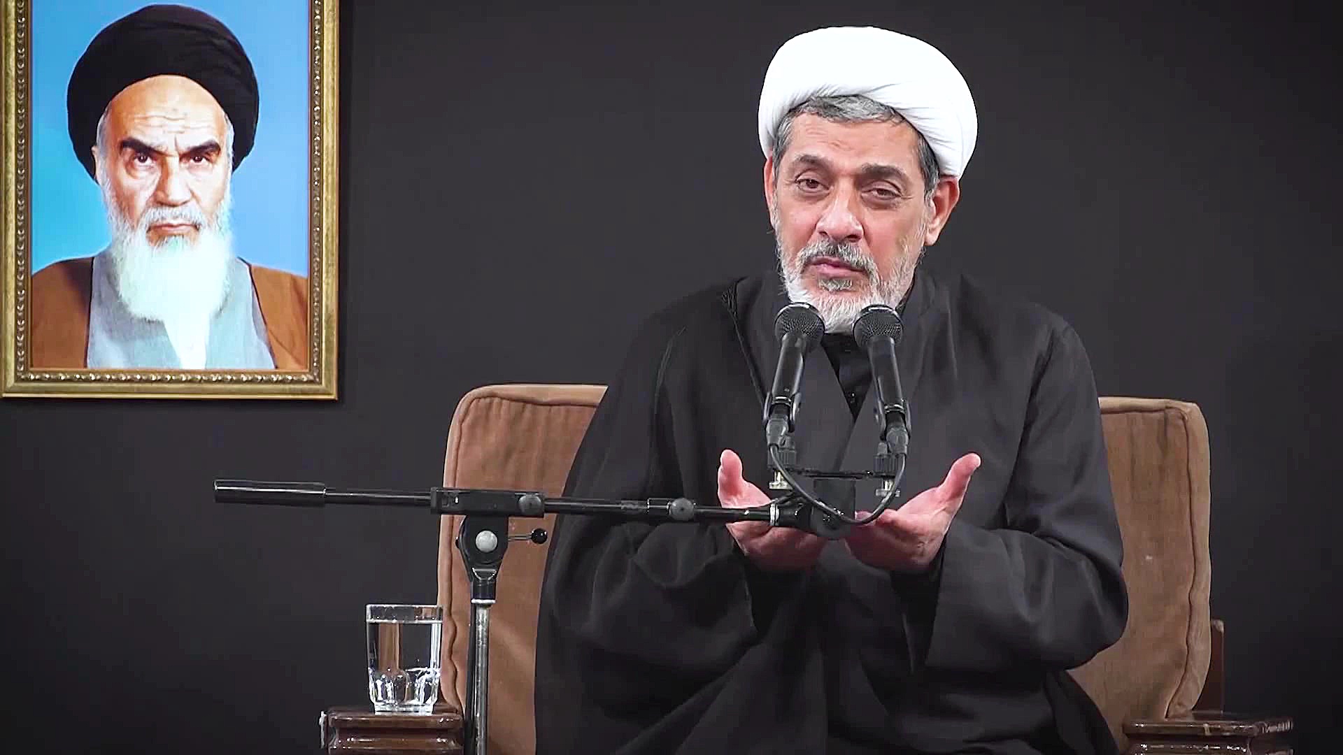 مراسم عزاداری شب تاسوعای حسینی...